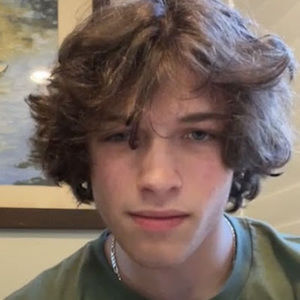 Meet your Posher, Lila